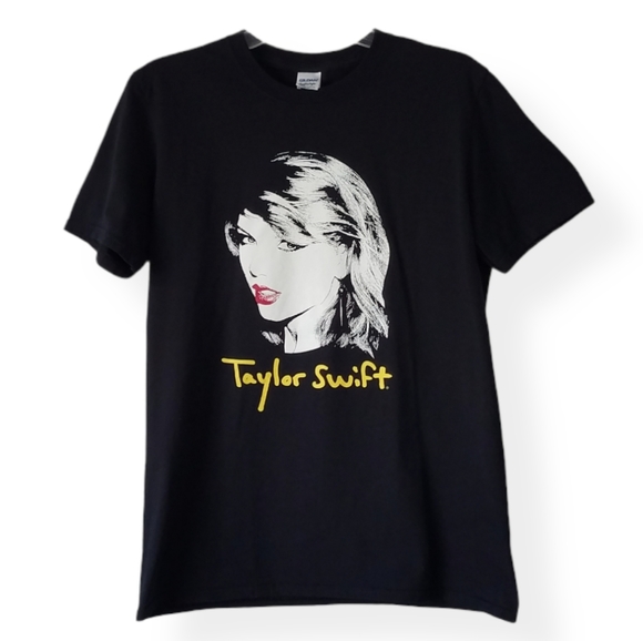Taylor Swift Black 1989 World Tour Sketch Tee